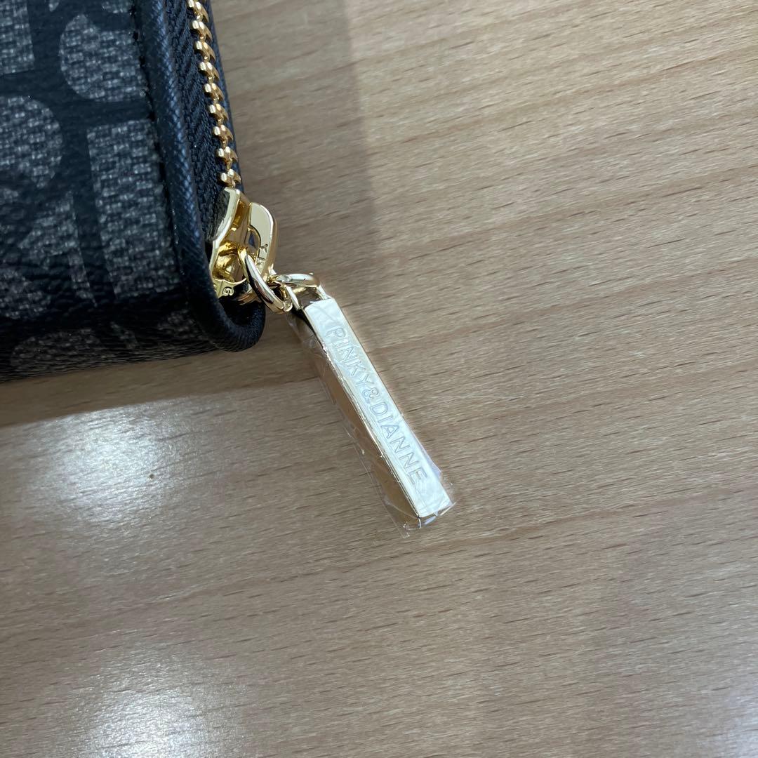 【新品未使用】ピンキー&ダイアン＊パドロック/ラウンドファスナー長財布　黒系