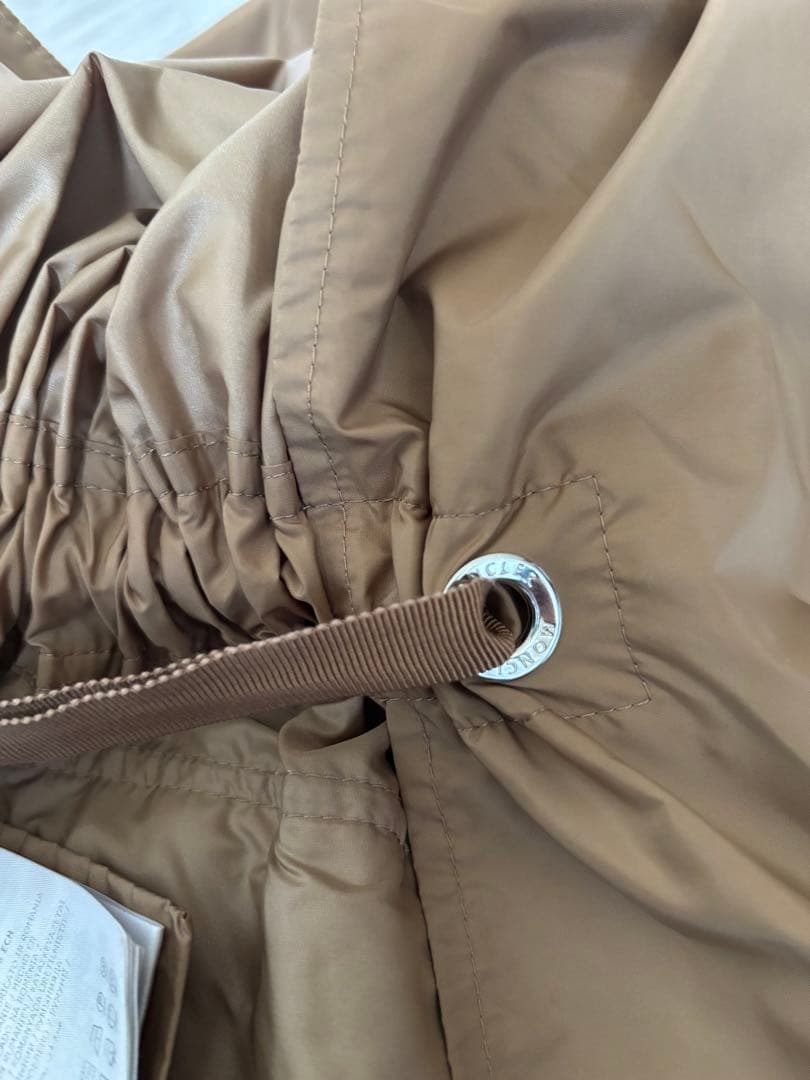 美品　MONCLER モンクレール HIENGU スプリングコート　ベージュ