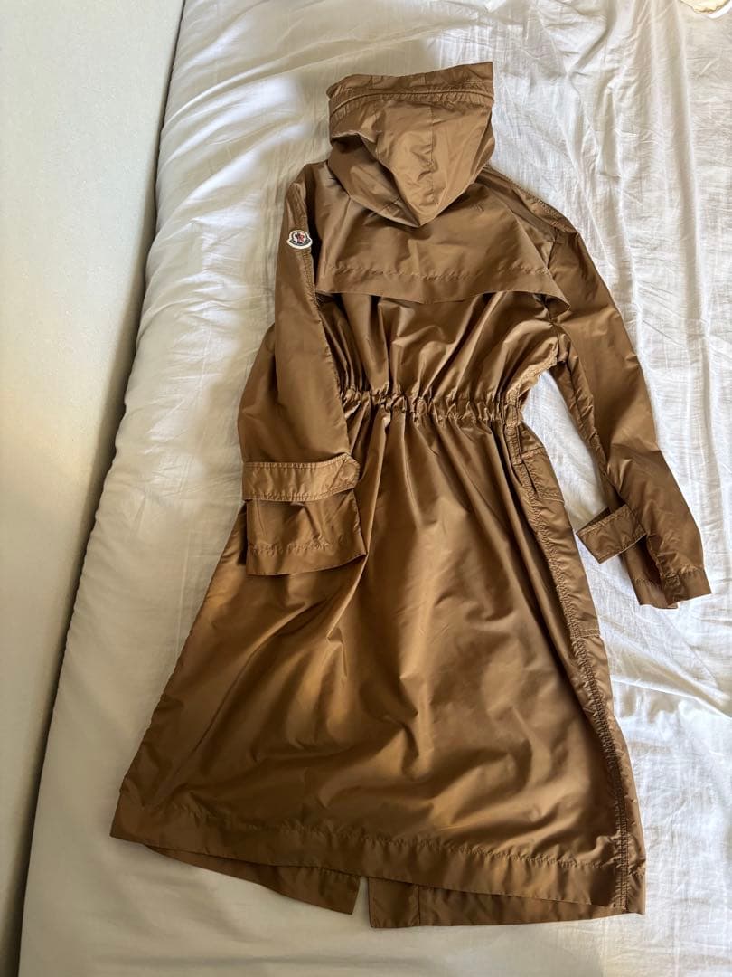 美品　MONCLER モンクレール HIENGU スプリングコート　ベージュ