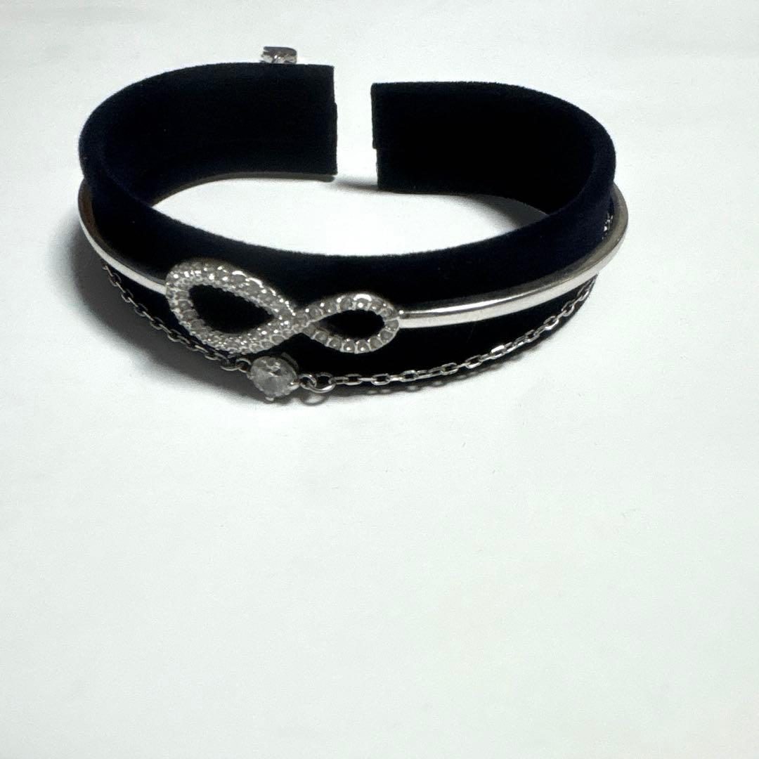 Swarovski Hyperbola バングル