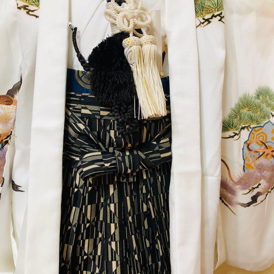 七五三　男の子‼️着物・羽織・袴⭐︎完全フルセット⭐︎鷹金彩煌びやか極めてる銘品