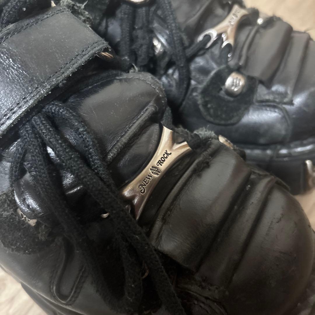 零*様 ニューロックスニーカー