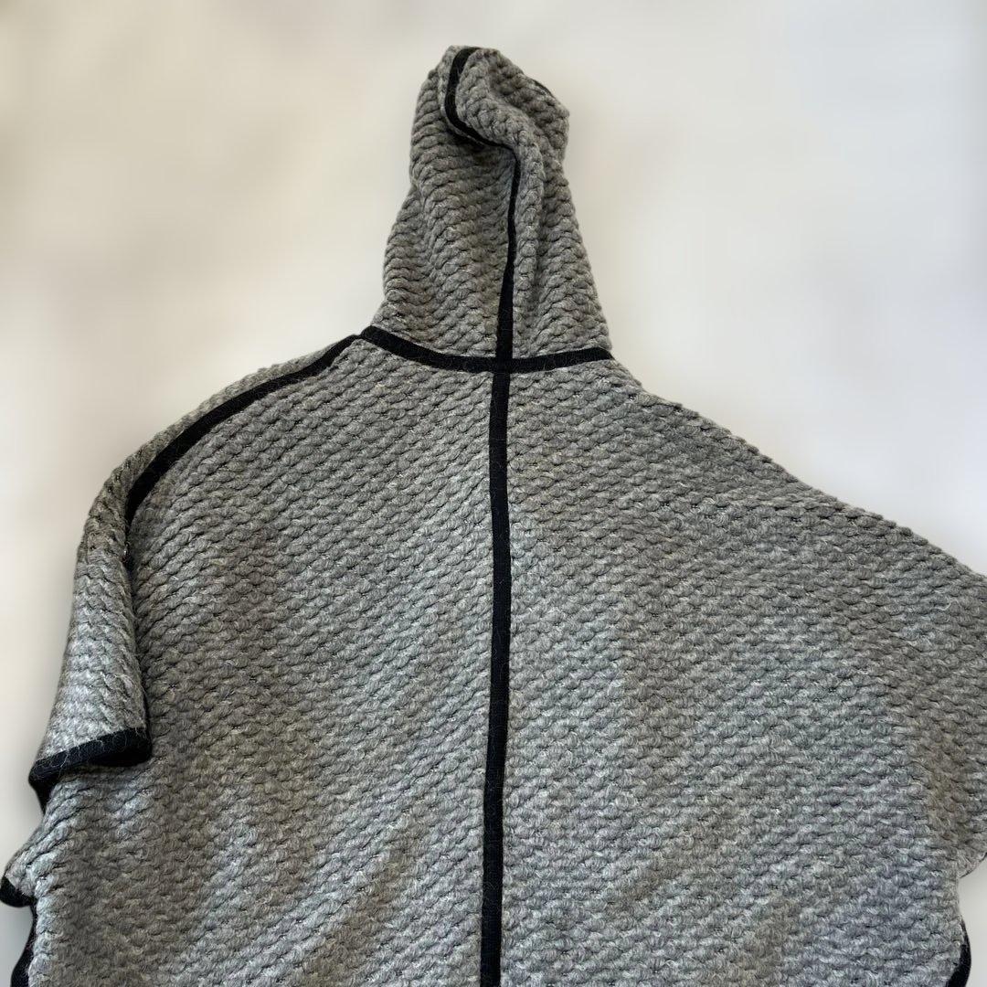 LANVIN en Bleu フード付きポンチョ 38