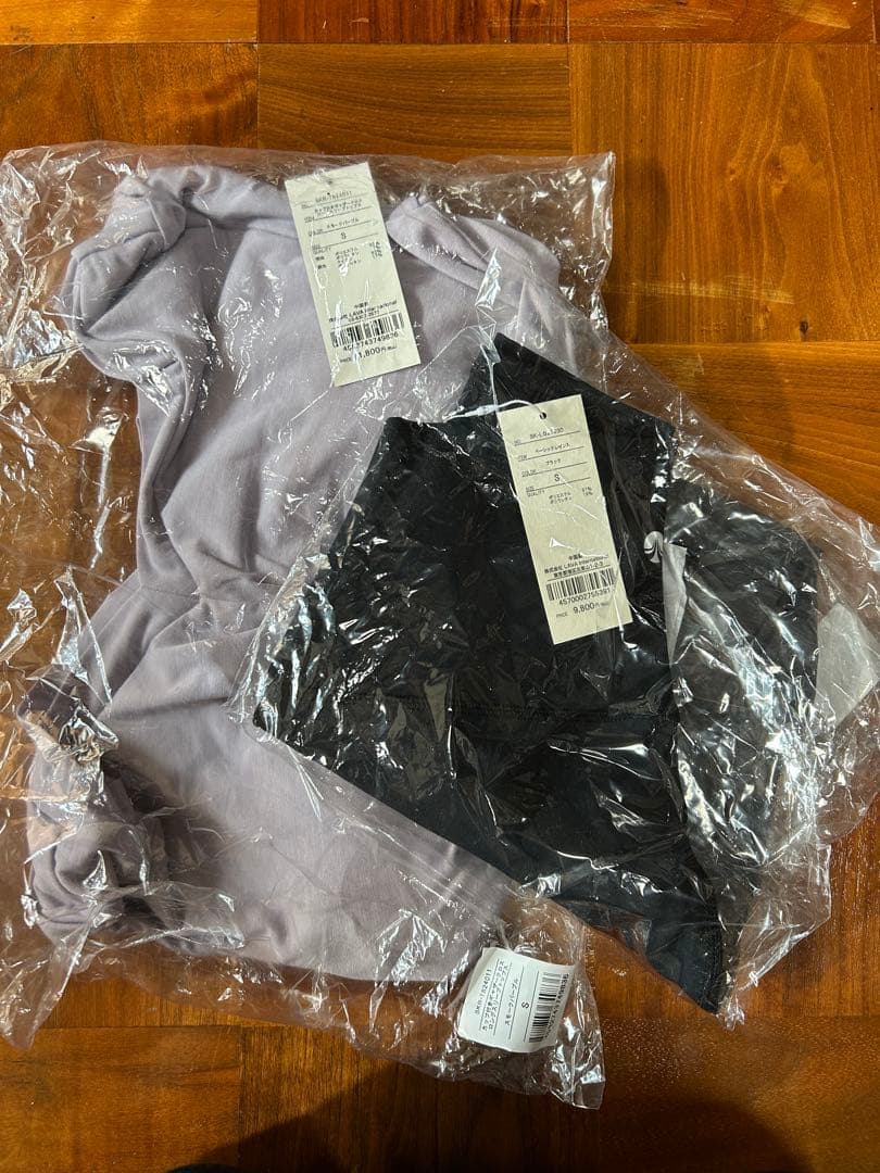 上下セットSUKALA ギャザークロスロングスリーブ ベーシックレギンス