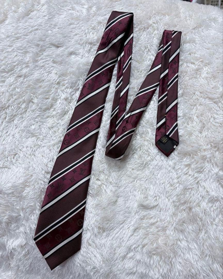 Louis Vuitton ボルドー シルク ネクタイ
