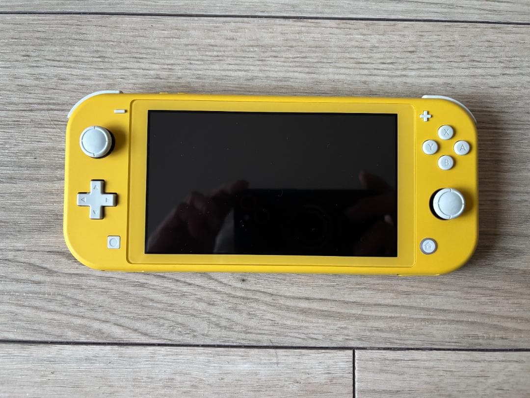 ■ジャンク■Nintendo■Switch LITE■イエロー本体■