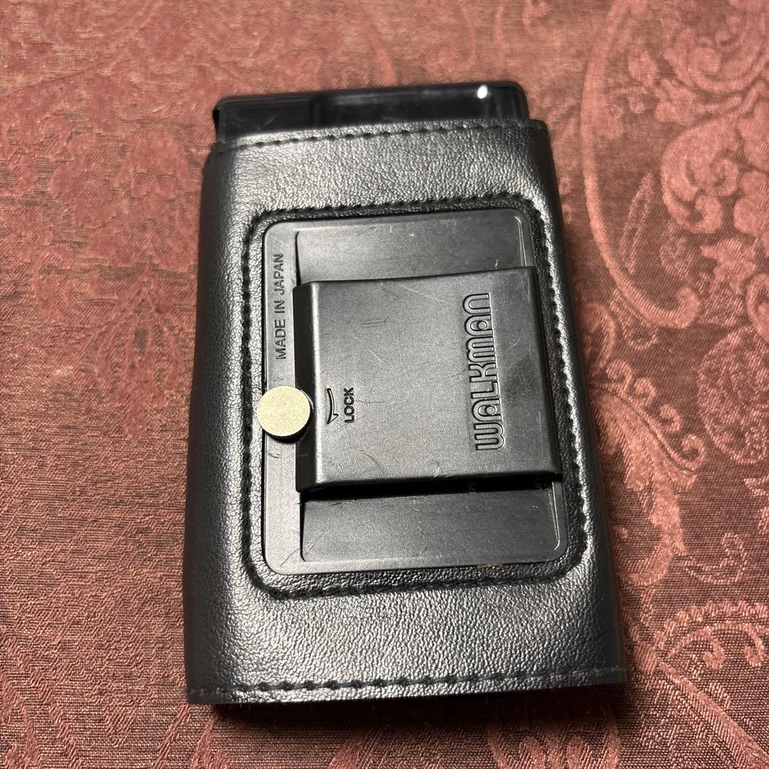 SONY カセットプレーヤー WM-150 カバー付き