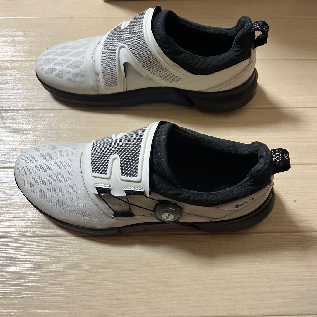 ECCOゴルフシューズ