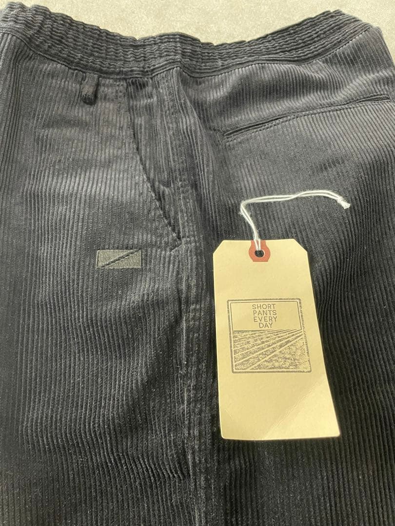 (USED)美品short pants everyday コーデュロイパンツ黒2