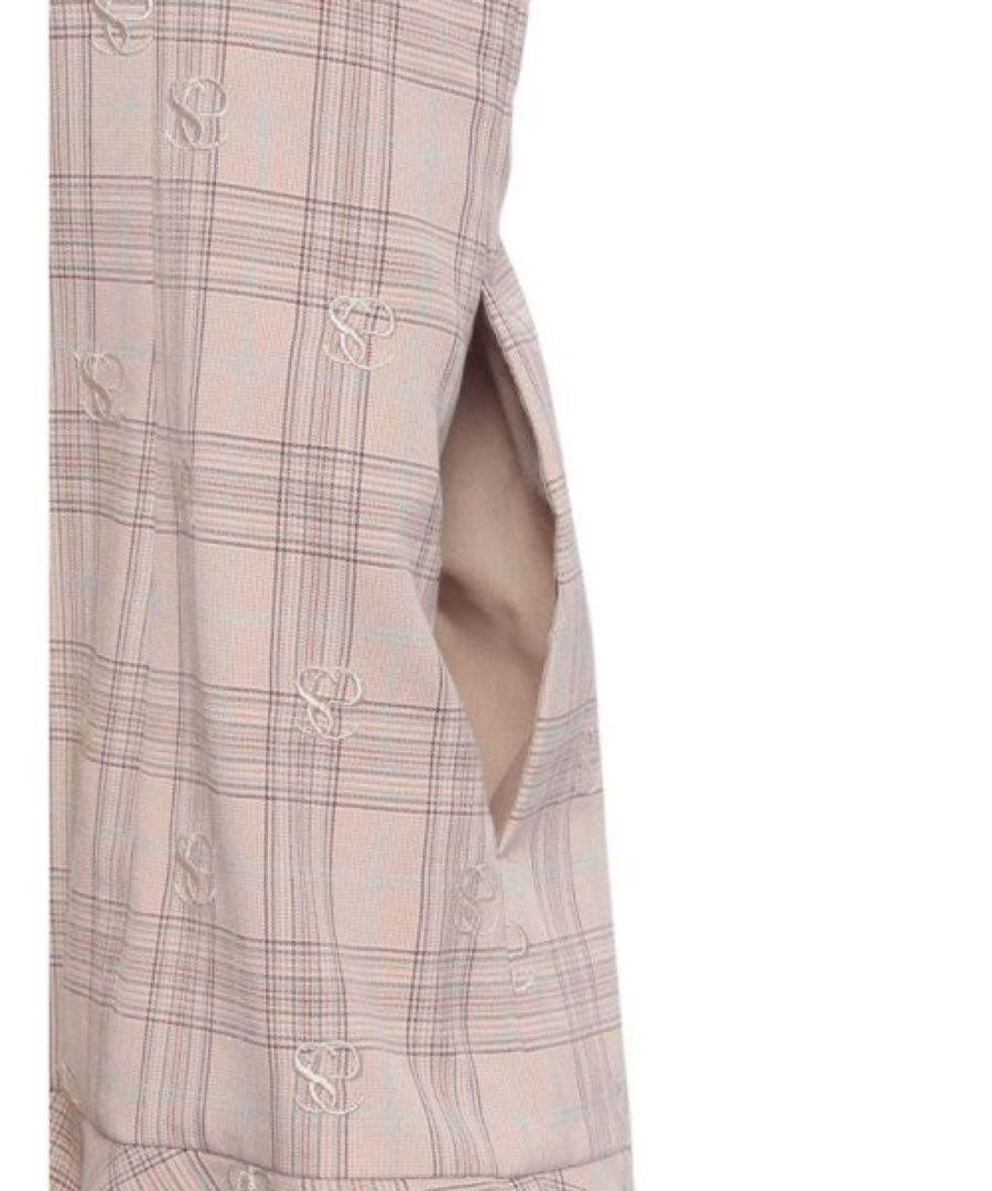 【新品タグ付き】エイミーイストワール/ゴルフ・ワンピース【定価29,700円】S