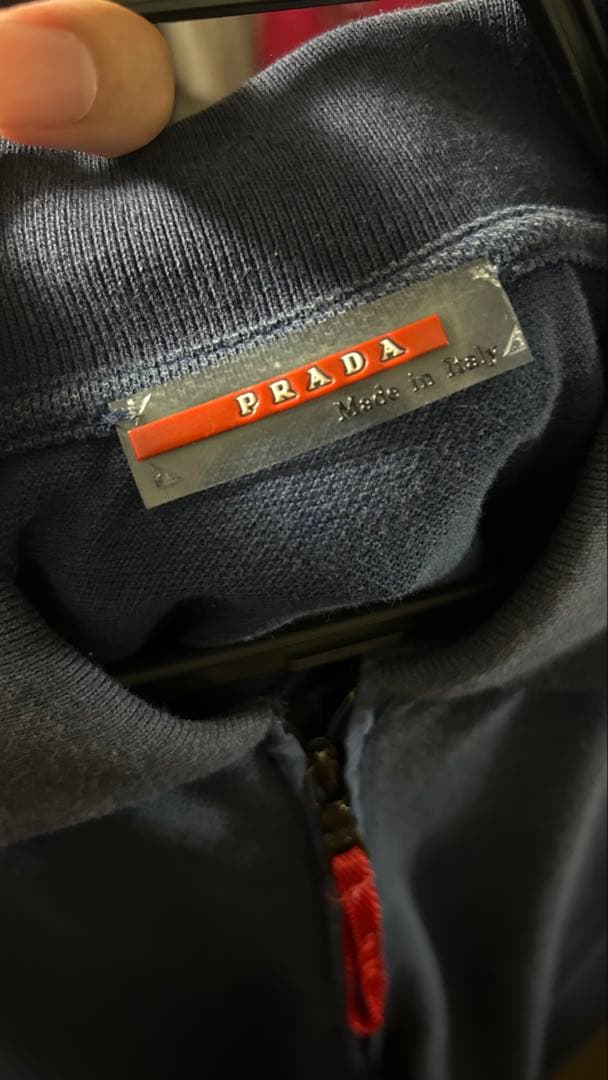 prada sports ジップアップポロ