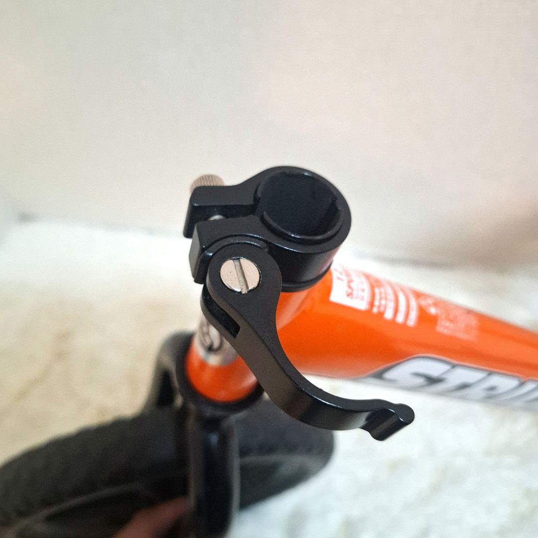 【極美品】ストライダー スポーツモデル 12インチ オレンジ