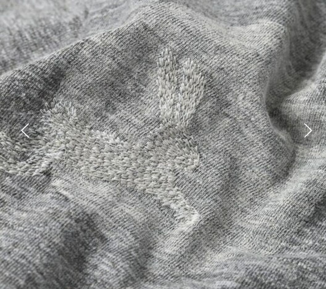 45R Tsu.ki.miiブル刺繍の四角Tシャツ(再び・トップ)