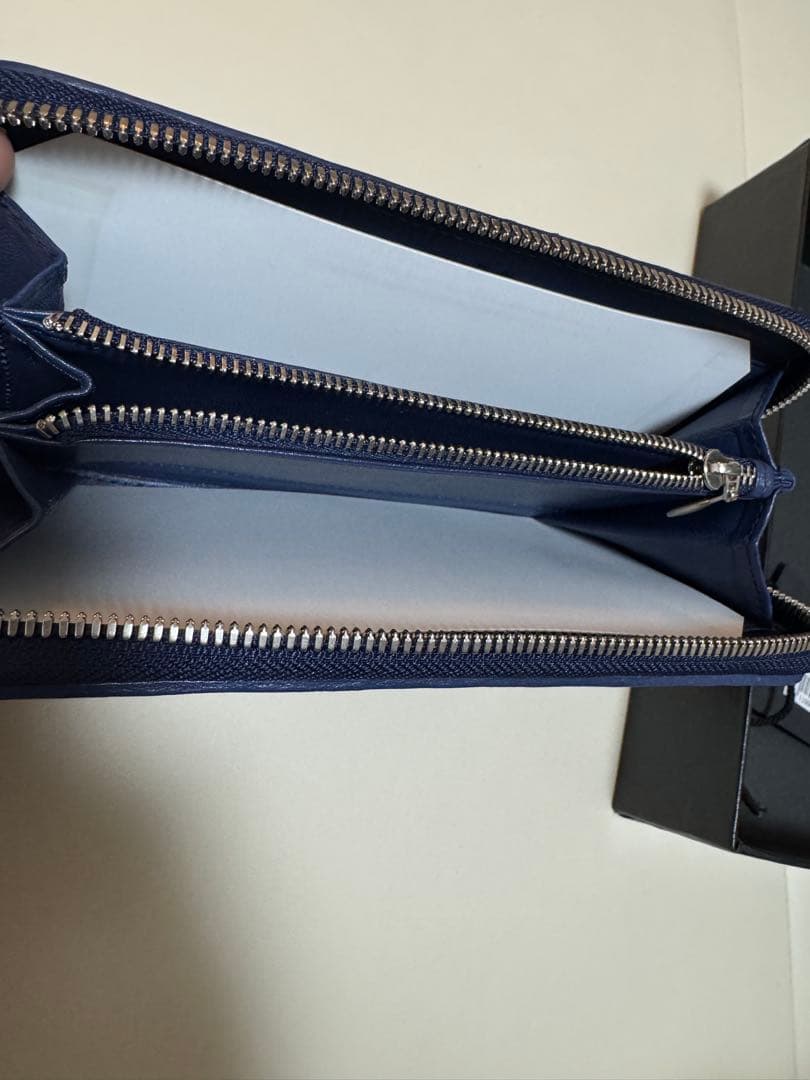 新品！値下げ！！定価110,000円muta marine 長財布