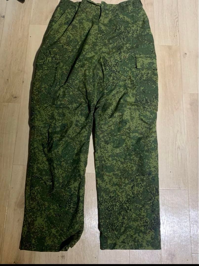 ロシア軍 実物 サマースーツ 旧ロット BTK製 54-4 ベレー帽&Tシャツ付