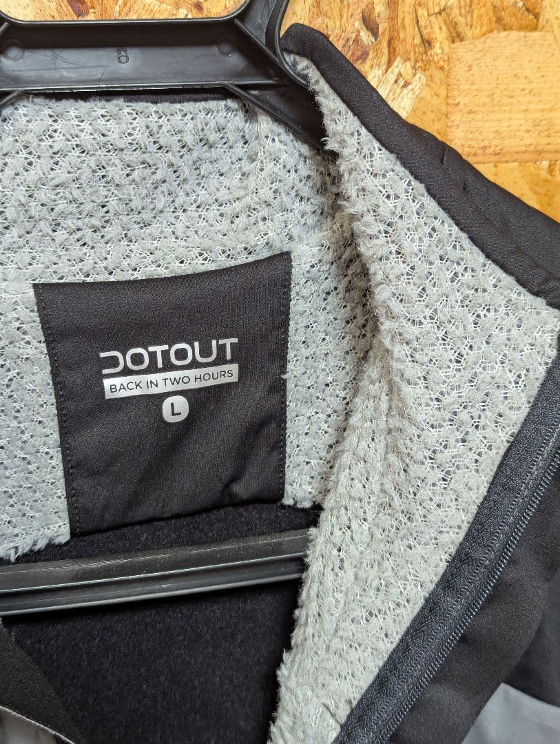 ドットアウト Dotout TwinpowerJacket 防風ジャケット L