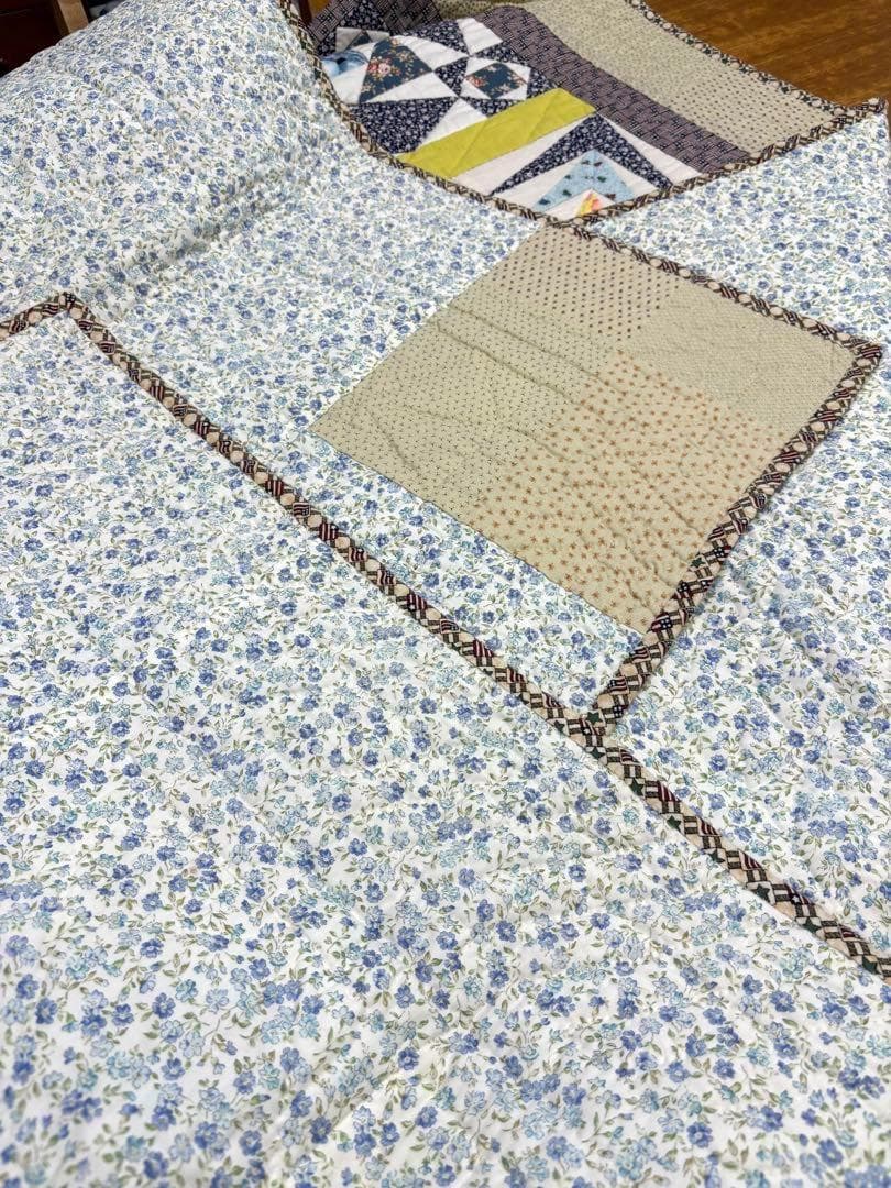 ハンドメイド パッチワーク キルト タペストリー 大判