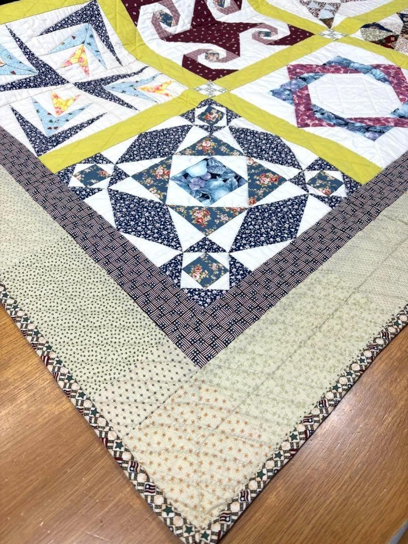 ハンドメイド パッチワーク キルト タペストリー 大判