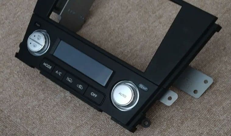 スバル　アウトバックBP9用 2DINパネル