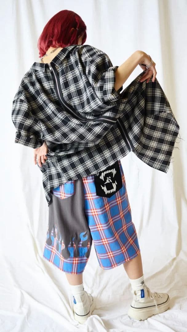 【美品】LiSA ドッキングショートパンツROY reflect overjoy