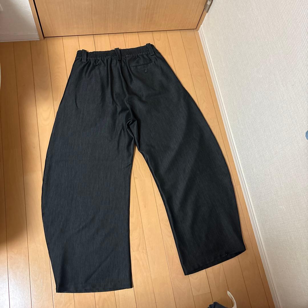 Yhone スラックス