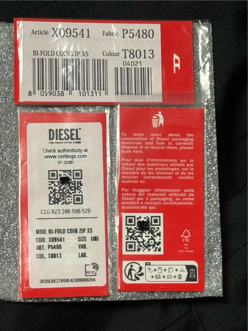 新品未使用 DIESEL 折りたたみ財布 X09541P ディーゼル サイフ