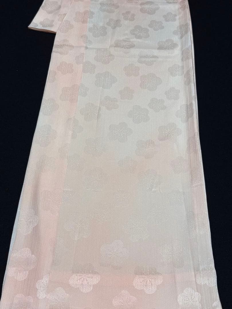 未使用品　和服　単衣　東レシルック　梅模様　無双.長襦袢(紐付)早い者勝ち
