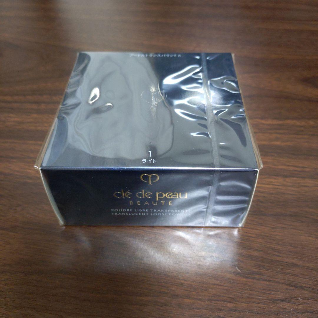 クレ・ド・ポー ボーテ プードルトランスパラントn 1ライト