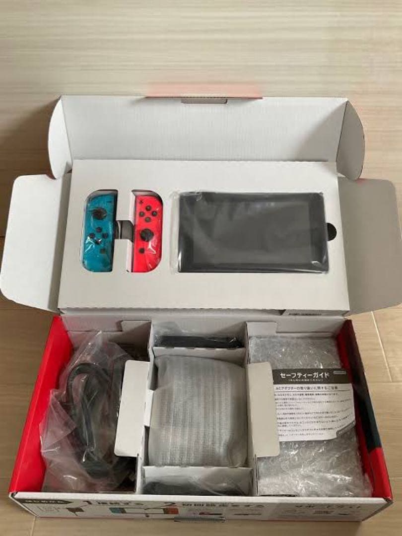 【Switch本体＆人気ソフト5本セット！】 すぐに遊べるフルセット、美品！