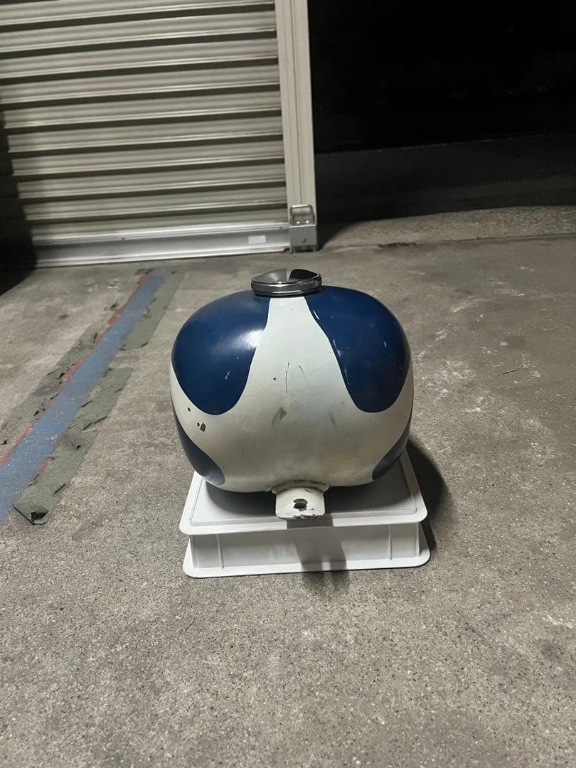 ピーナッツタンク　汎用　8L