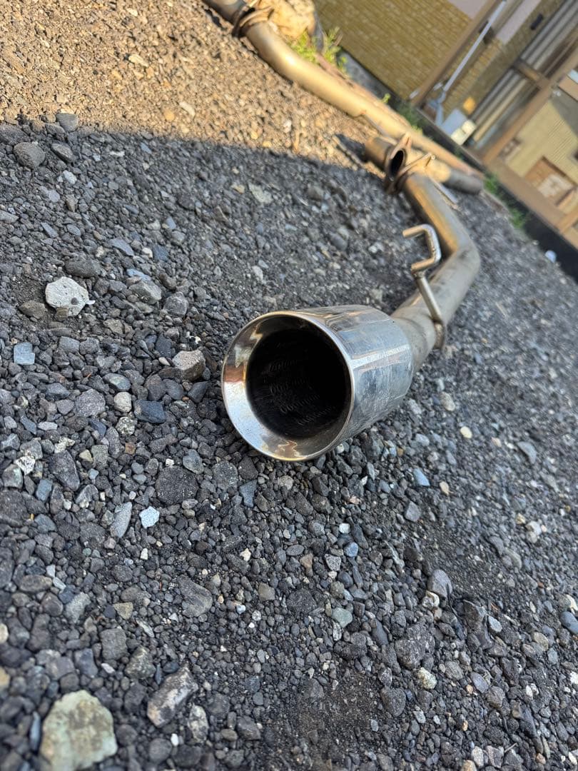 y*y様 17マジェスタ スリーキャッツ 中間リアピースマフラー 本体