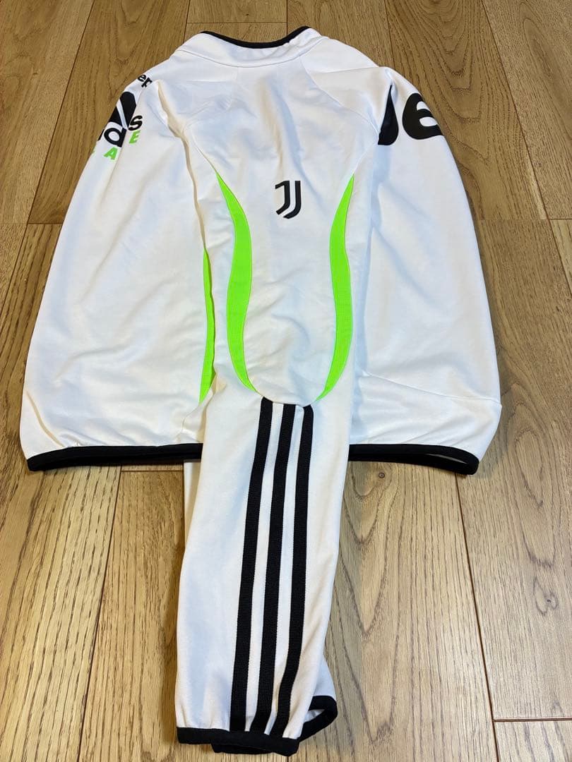 adidas palace ユベントス　ウォームアップトップ　ジャージ　裏起毛