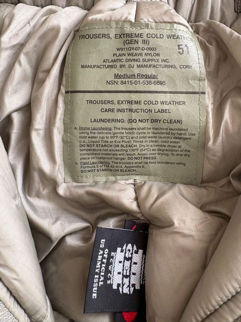 ECWES Gen Ⅲ Level7 パンツ　プリマロフトパンツ　エクワックス