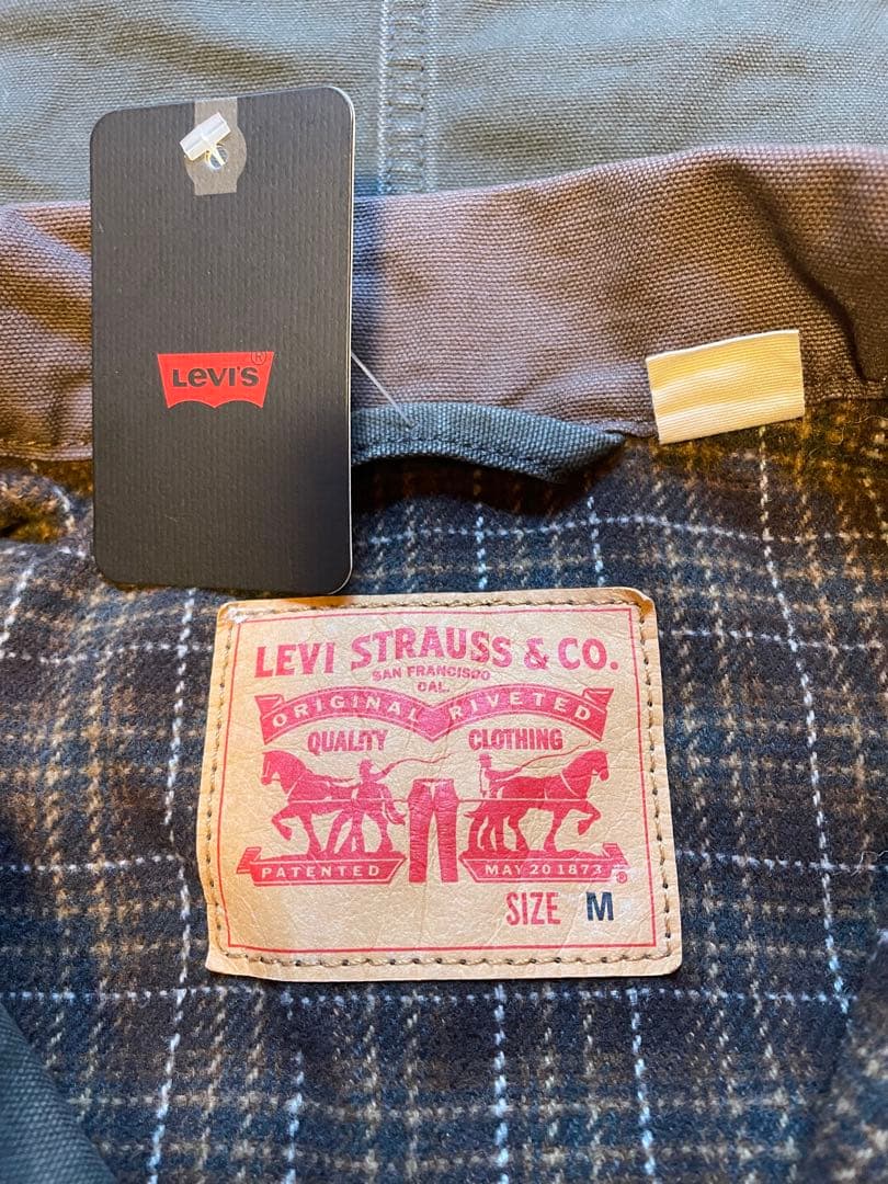 【新品未使用品】リーバイス ベーカリーチョアジャケットMサイズ(日本Ｌ)