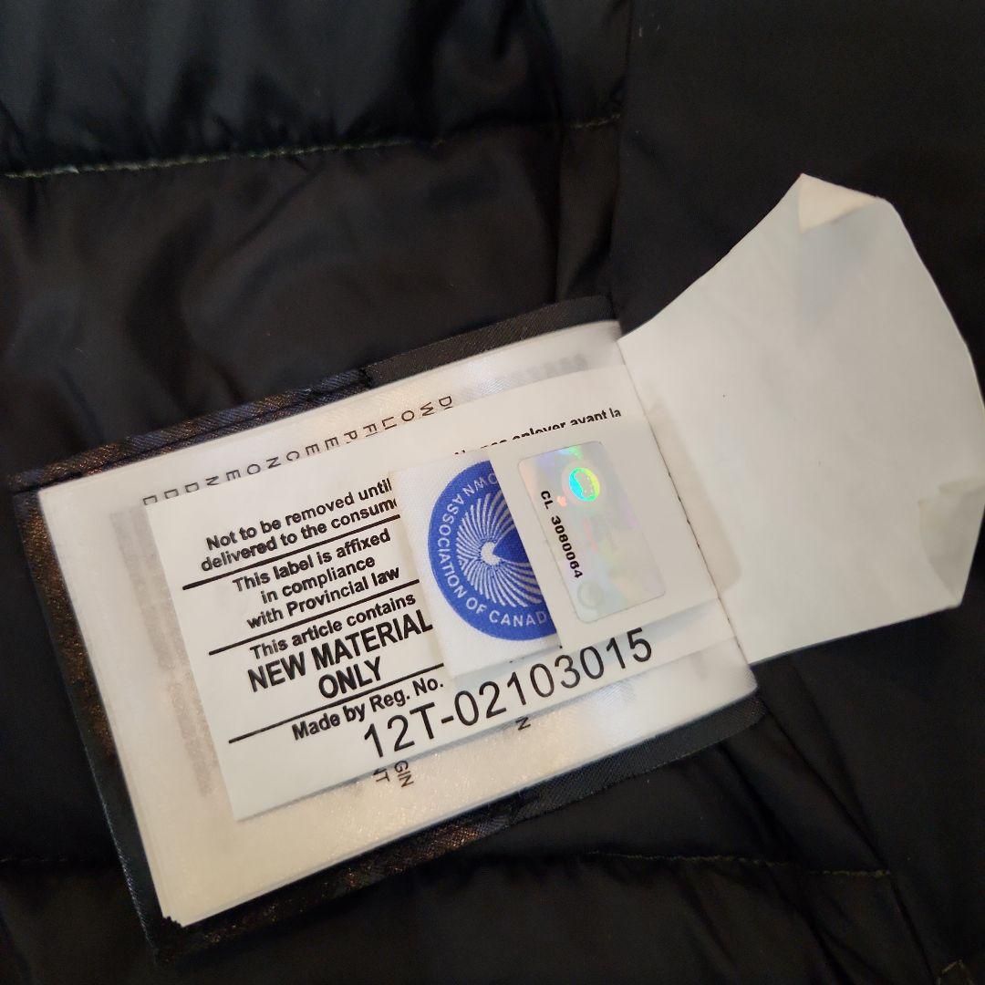 ダウンベスト　カナダグース