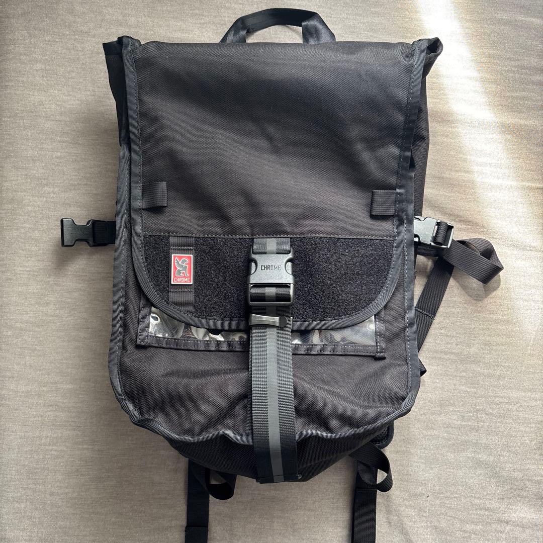 CHROME ブラック メッセンジャーバッグ