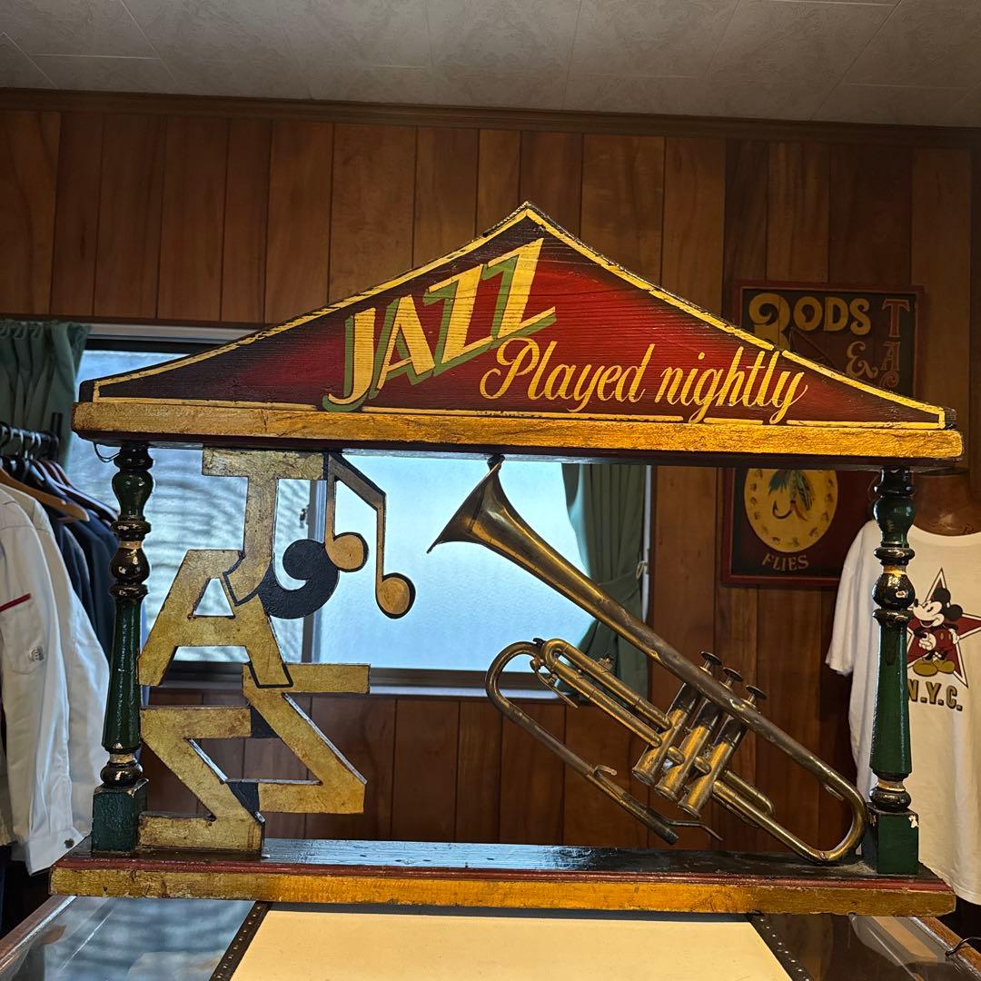 ビンテージ　トランペット付きディスプレイ（値引き交渉可）