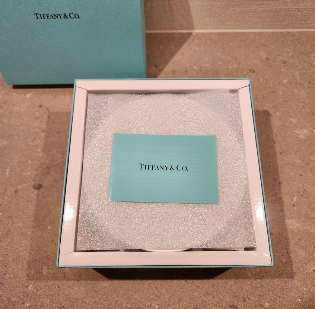 【新品未使用】ティファニー　ブルーリボン　サラダボール　2個セット　食器　ペア