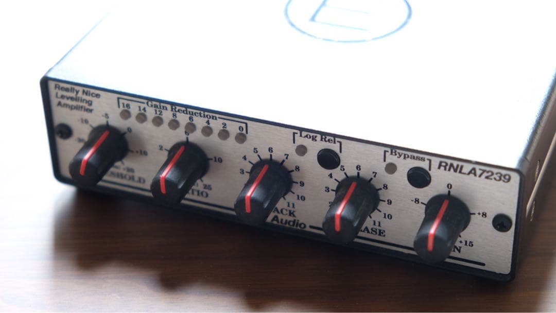 【値下げ】FMR audio RNLA7239(E) リミッティングアンプ