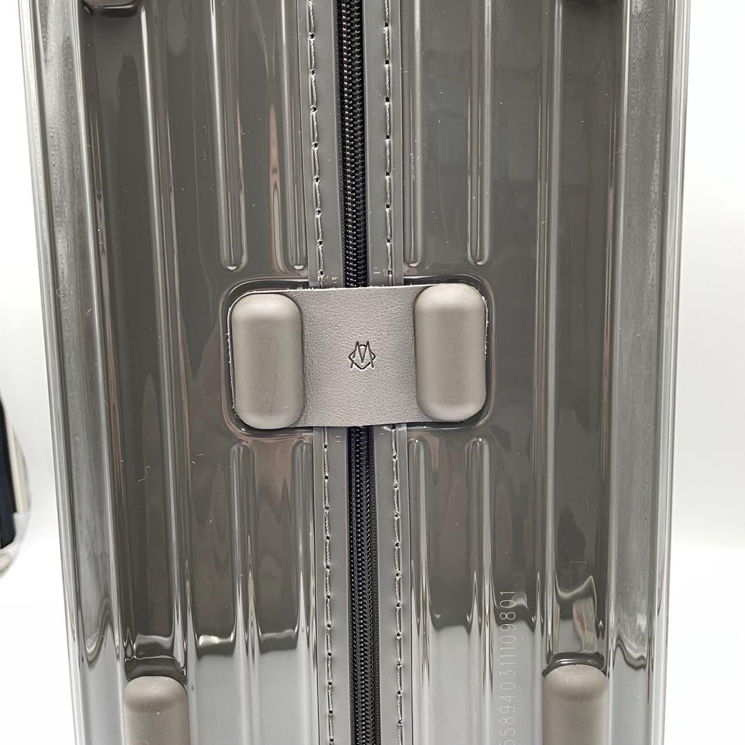 希少✨正規品未使用級リモワ✨Essential 機内持ち込みスーツケース36L