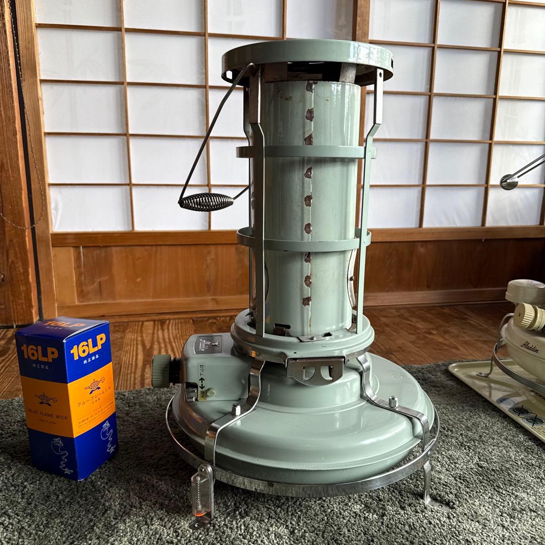 used アラジン石油ストーブ　39シリーズ　新品の芯付き　要芯入　レトロ空間