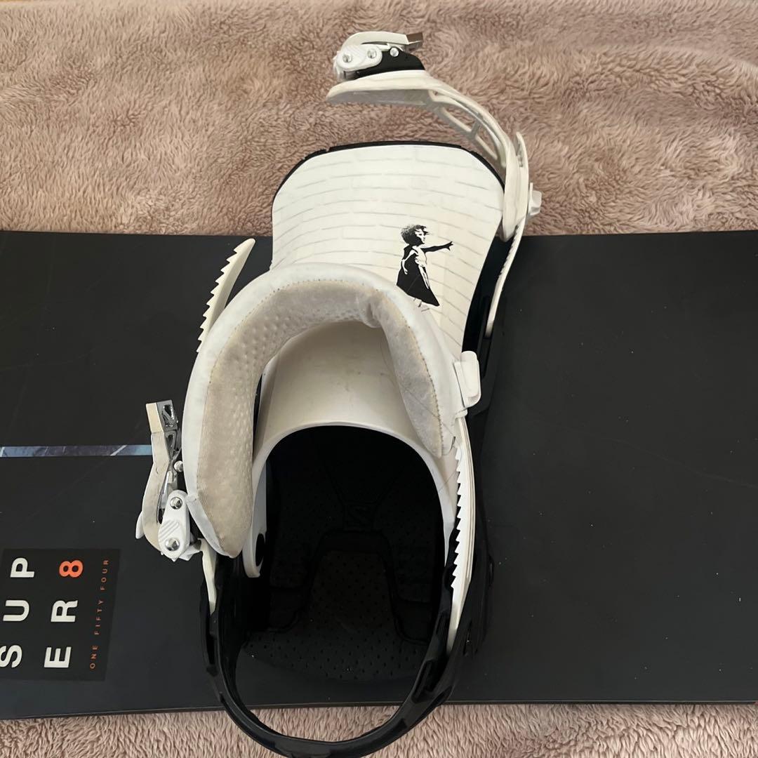 スノーボード Salomon SUPER 8 154