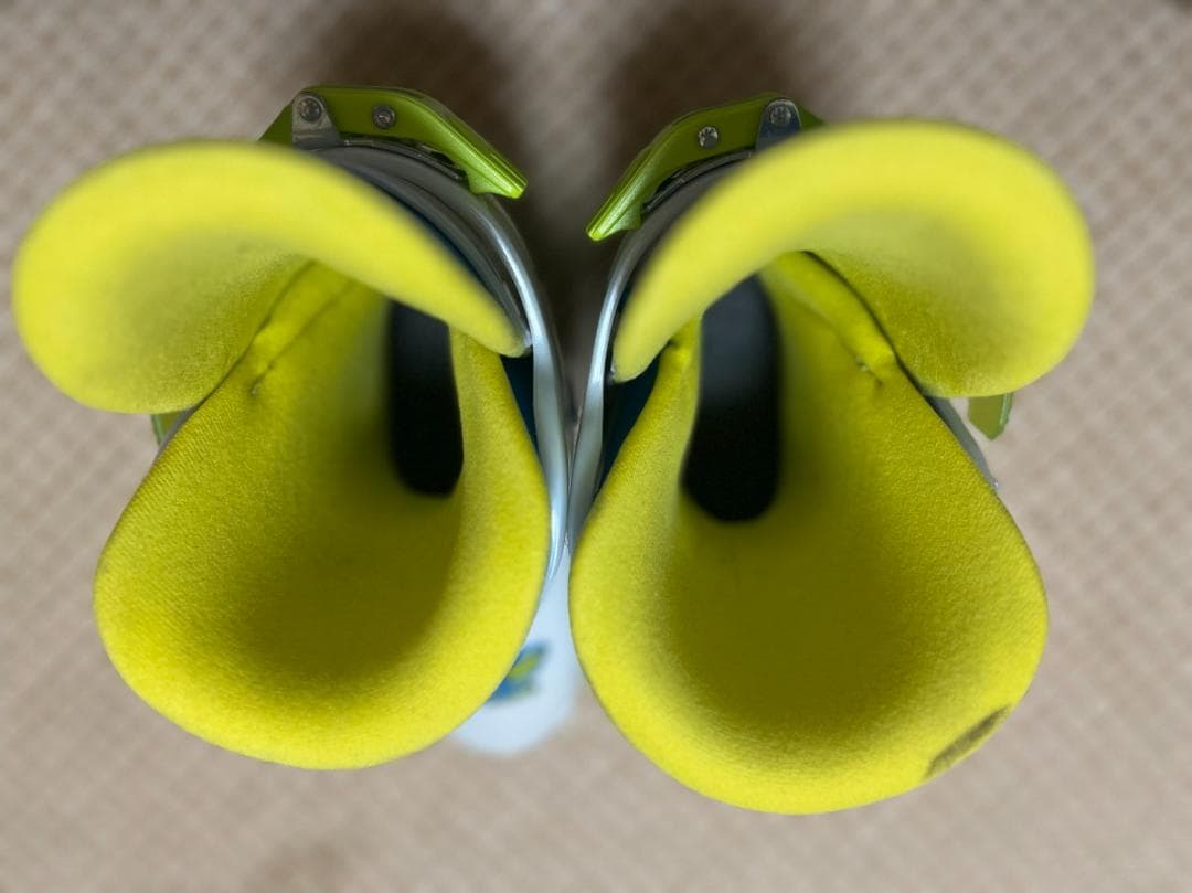 子供用スキーセット　板138cm 靴24cm ストック90cm