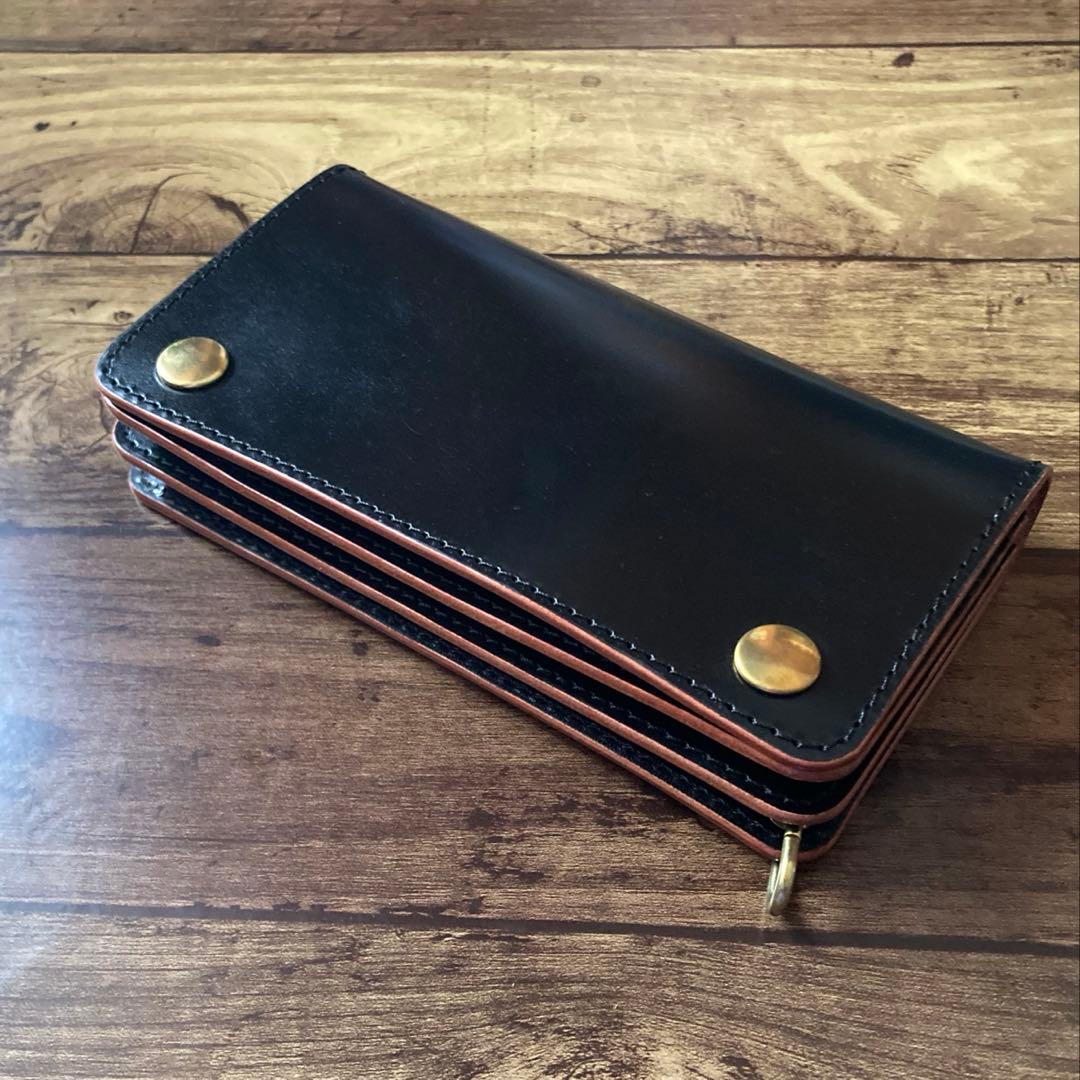 【サビオラ様ご確認用】トラッカーウォレット 新喜皮革 ホースハイド 茶芯ブラック