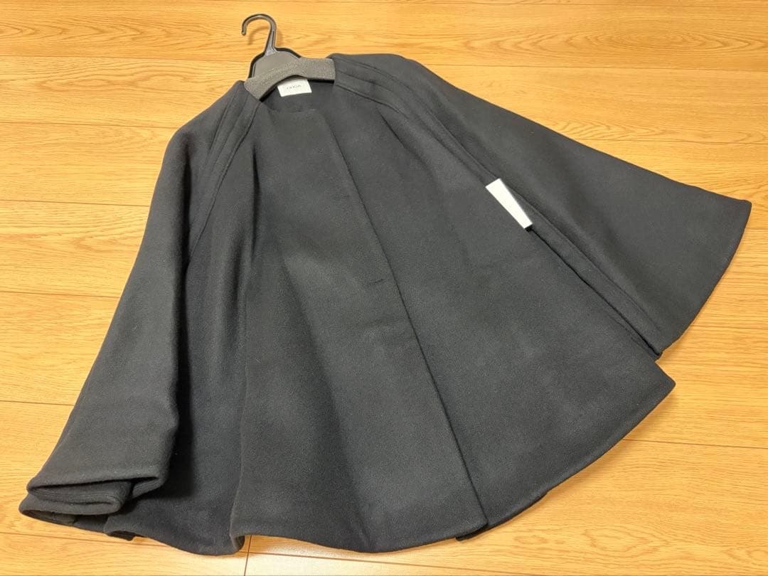 【未使用】OHGA ケープコート　ブラック