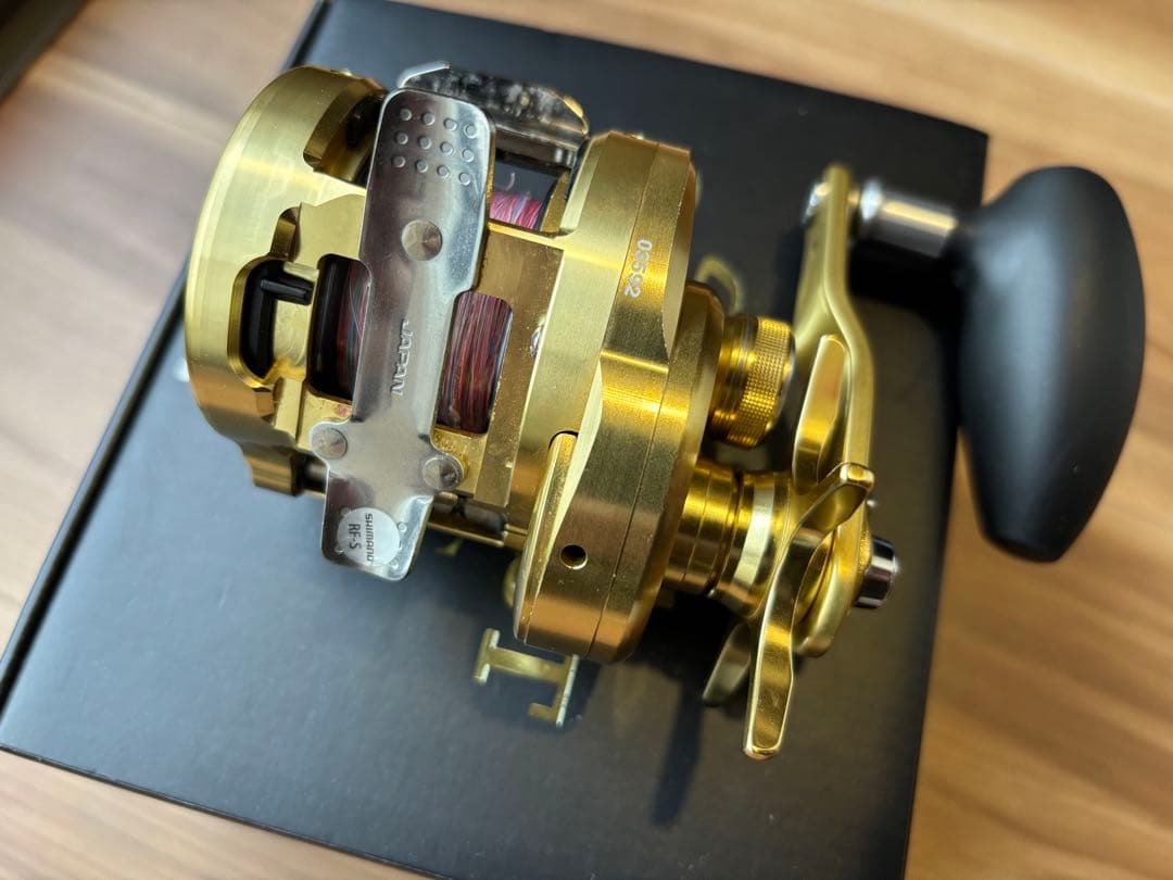 SHIMANO OCEA CONQUEST 300PG ベイトリール　値下げ