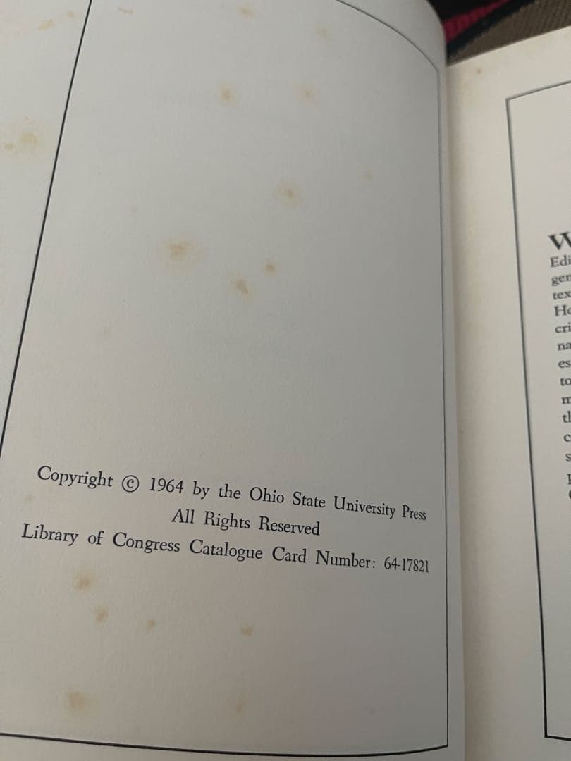 希少　Hawthorne Centenary Essays