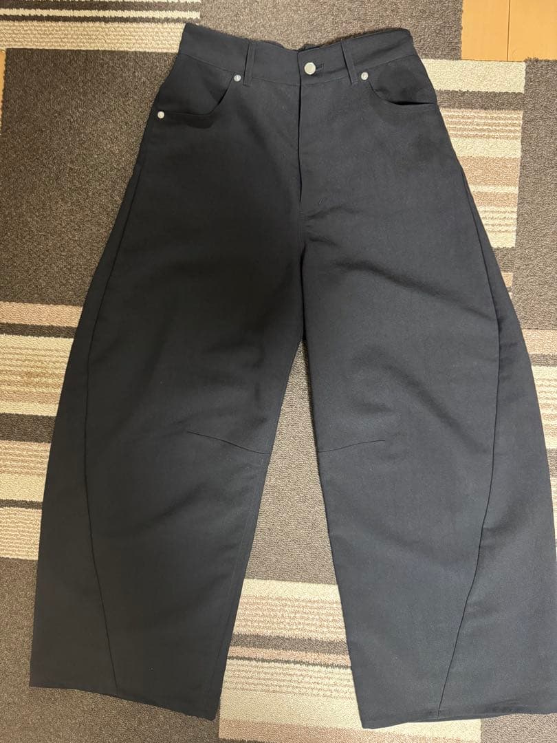 Lui's カーブスラックス　ブラック