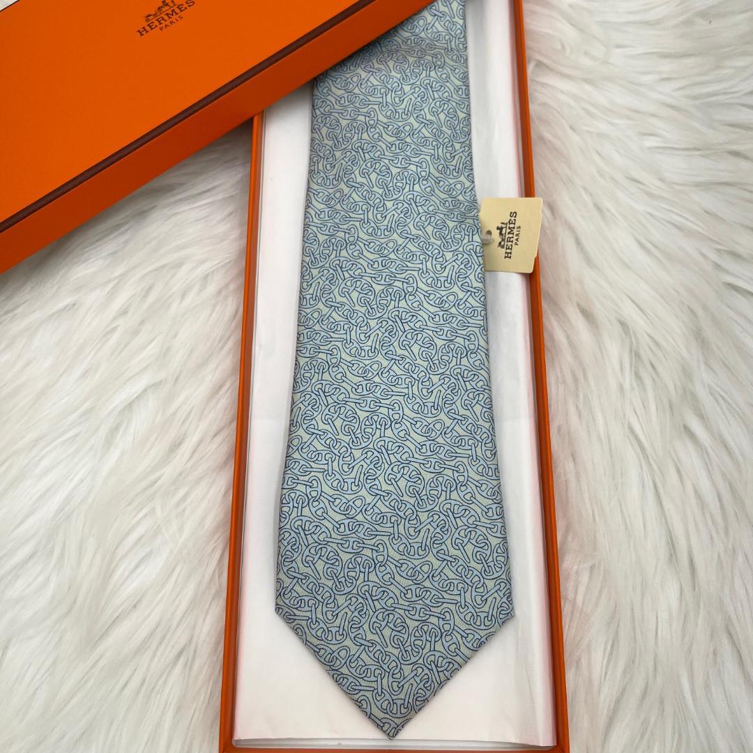 新品未使用品✨エルメス　HERMES ネクタイ　シルク100％　水色