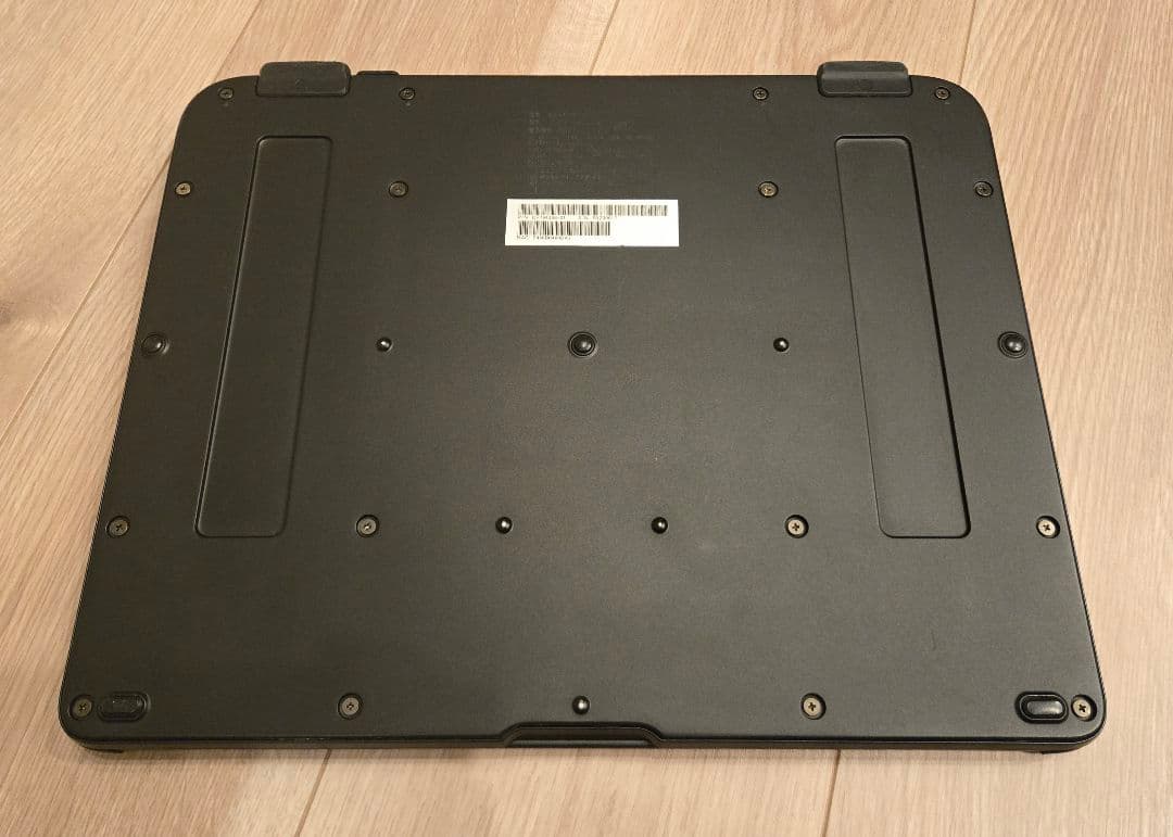 【高年式・美品】ARROWS Tab Q7311/FB 第11世代i5